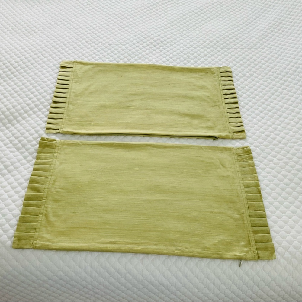 NEW Set of 2 Serena and Lily Balmoral Pillow Covers, 14” x 22”